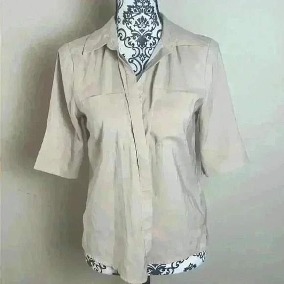 Express Academia Breezy Beige Buttondown Short-sleeve Top - Picture 1 of 6
